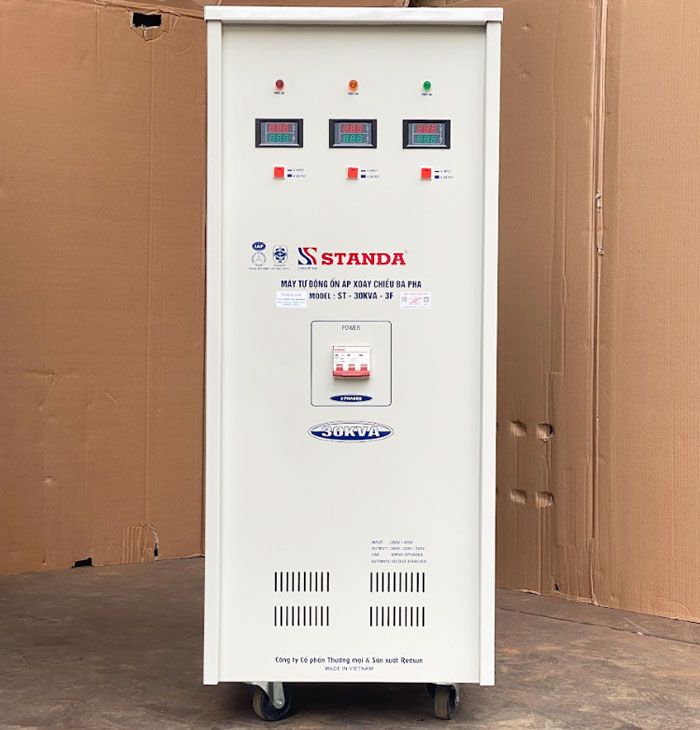 gia may on ap Standa 30KVA 3 pha dai 260V -430V mat truoc may 