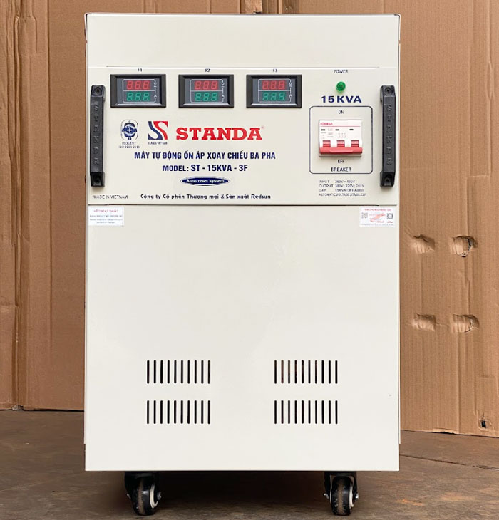 giá ổn áp Standa 15KVA 3 pha dải 260V -430V mặt trước máy giá ổn áp Standa 15KVA 3 pha dải 260V -430V mặt trước máy