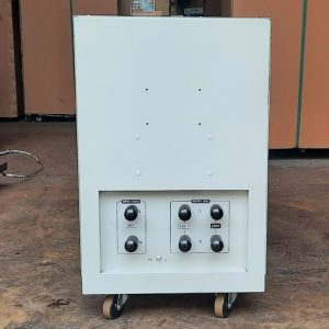 Ảnh máy biến áp tự ngẫu đổi nguồn Standa 110V mặt sau của máy